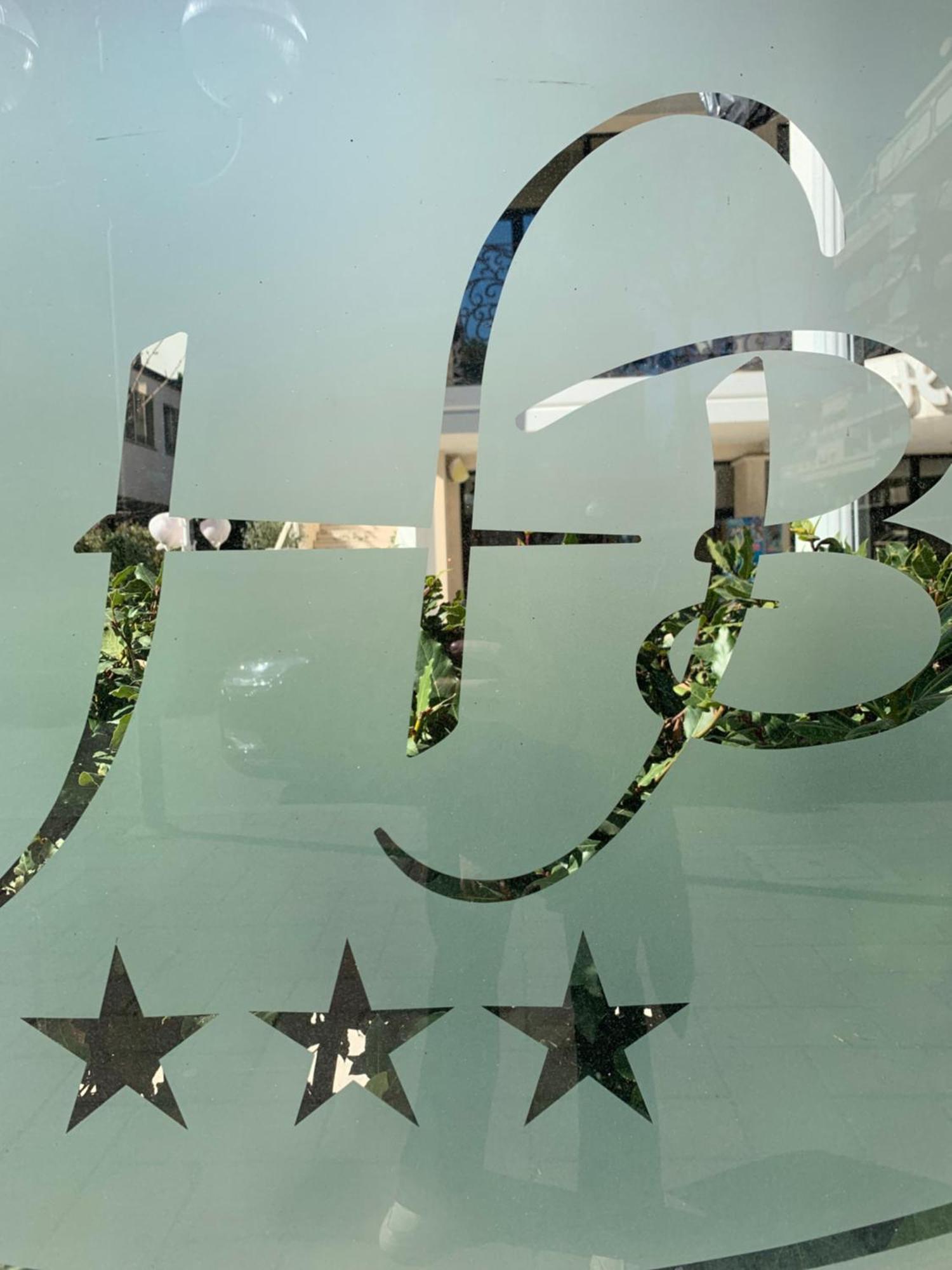 Hotel Baby B&B Milano Marittima Exteriör bild